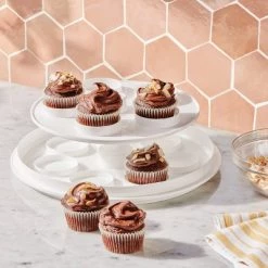 Round Cake Carrier White/Clear - Figmint™